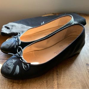 Classic Chanel Ballet Flats Size 37